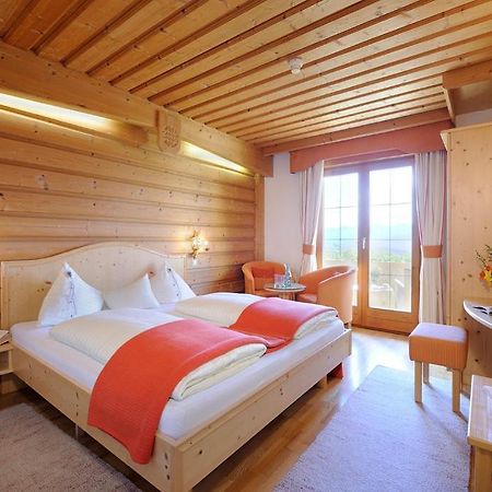 Naturhotel Alpenrose Millstatt Szoba fotó